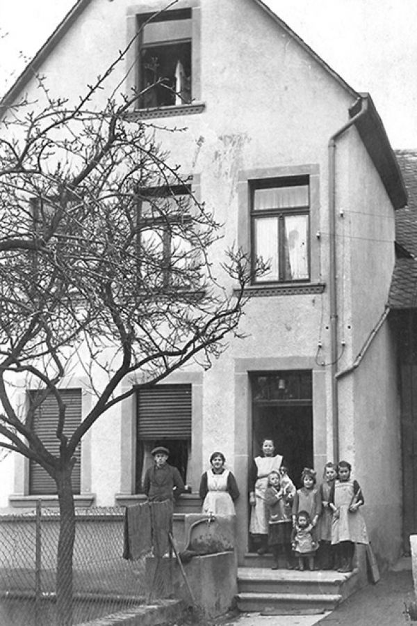 mosel015d1DF3D135-C63A-D335-9AB5-A9901CE1C594.jpg
